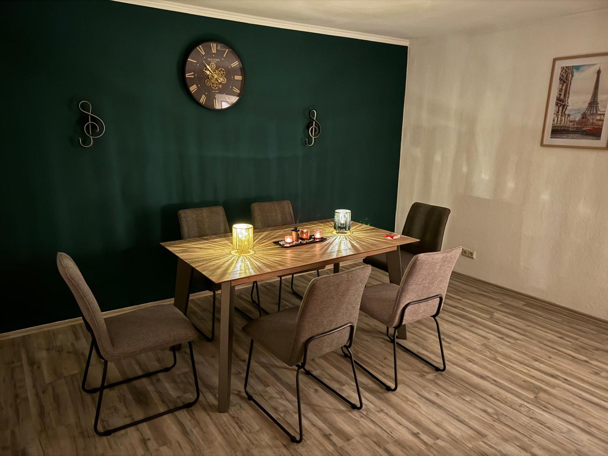 Apartamento Haus Am Bahnhof Duisburg Exterior foto